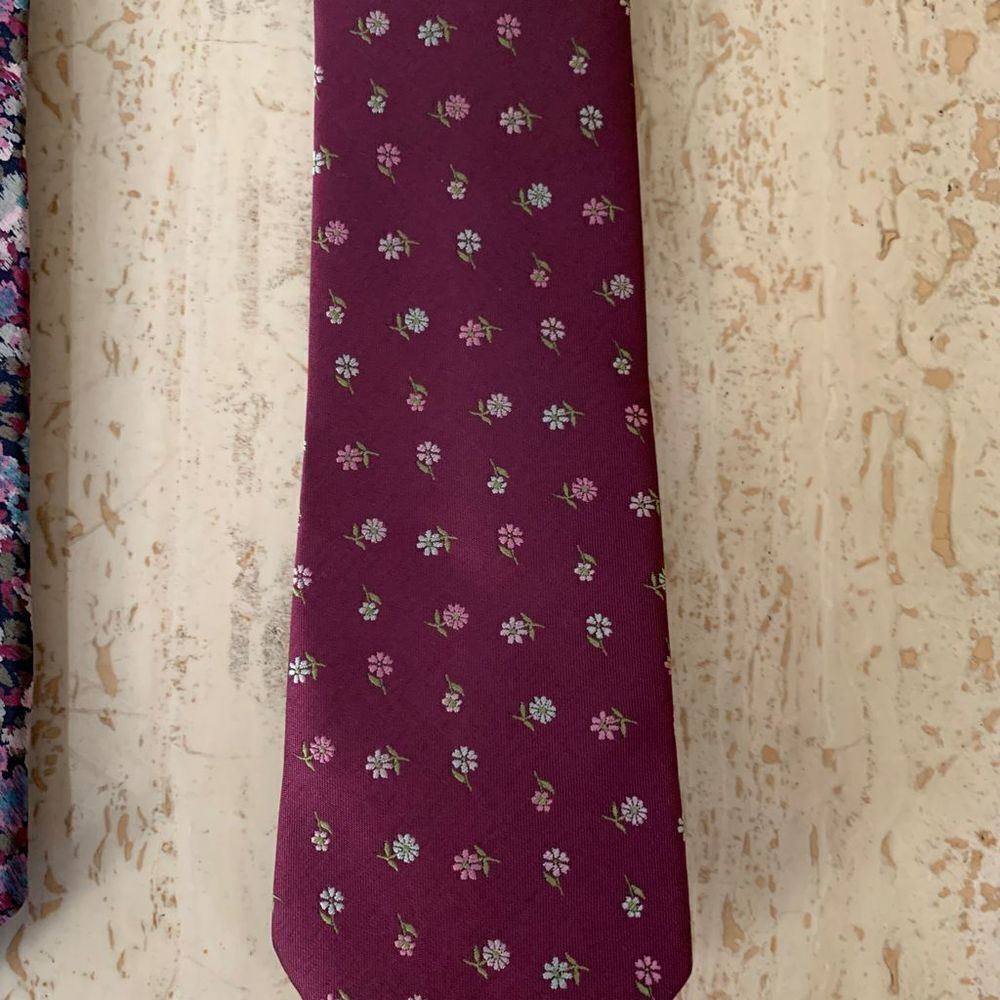 👔Two 100% silk  ties - Picture 3 of 9